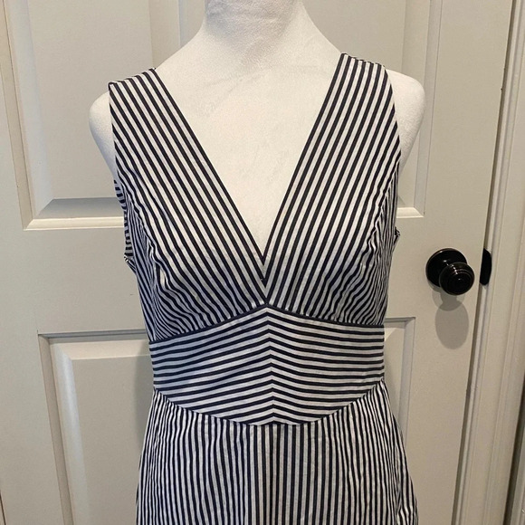 Michael Kors Cotton Striped Faux-Wrap Dress 16319 - Picture 4 of 14